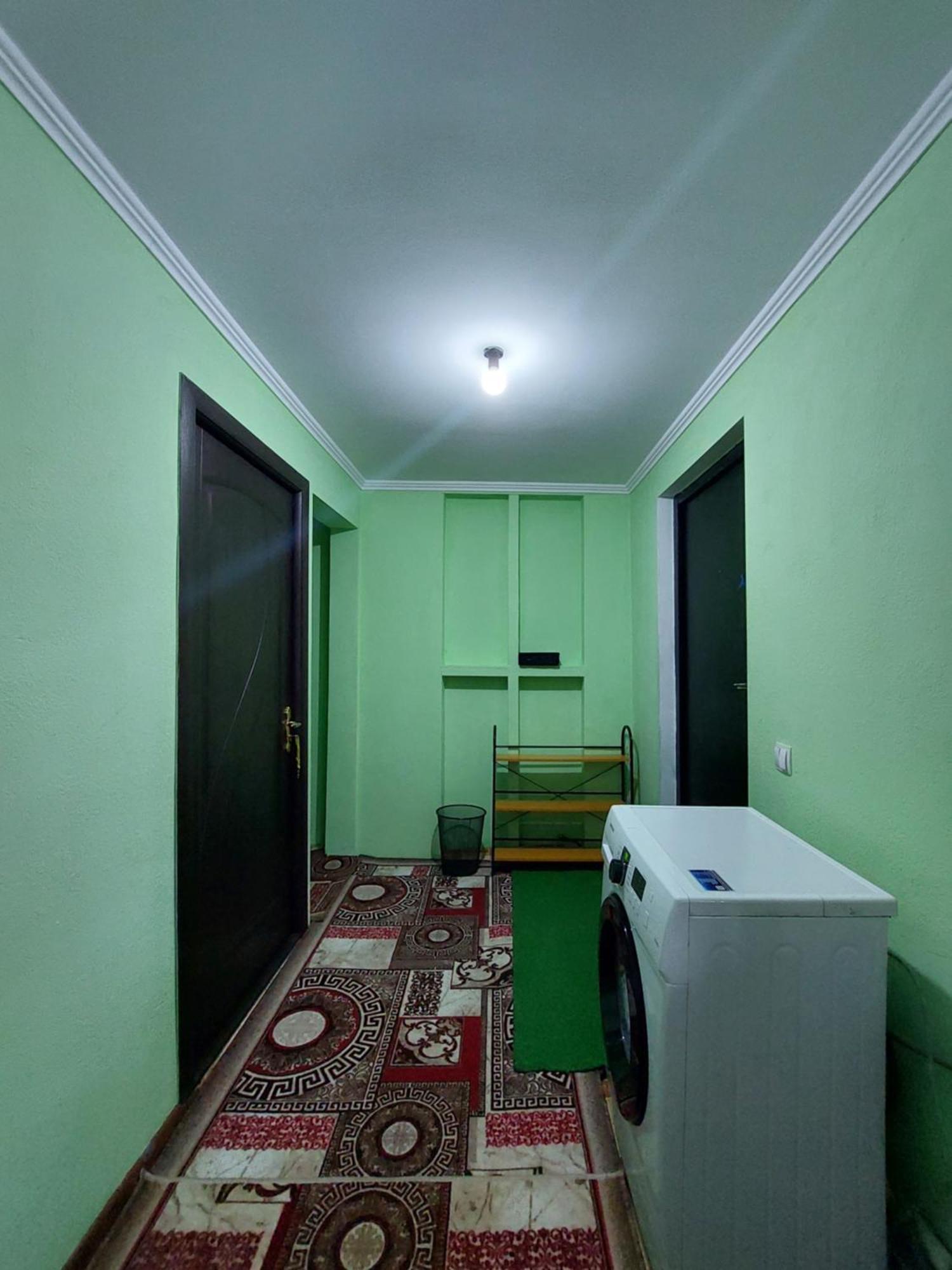 Rahat Guesthouse Jyrgalan Exterior photo